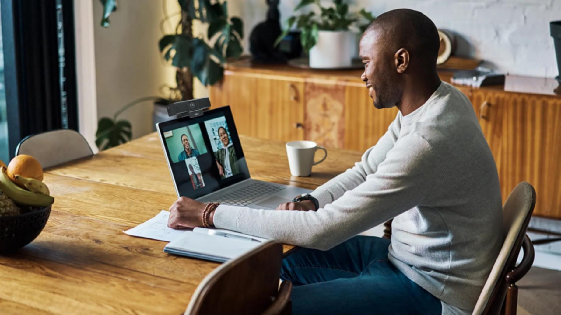 Beispielhafte E-Mail-Vorlage auf einem Bildschirm